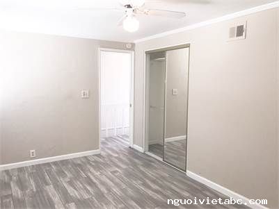Rooms for rent
