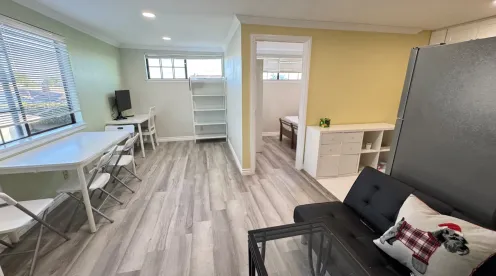 Unit for rent
