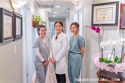 Dental office is hiring receptionist
