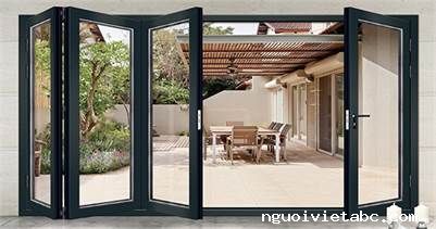 Cần thợ sản xuất nhôm kính